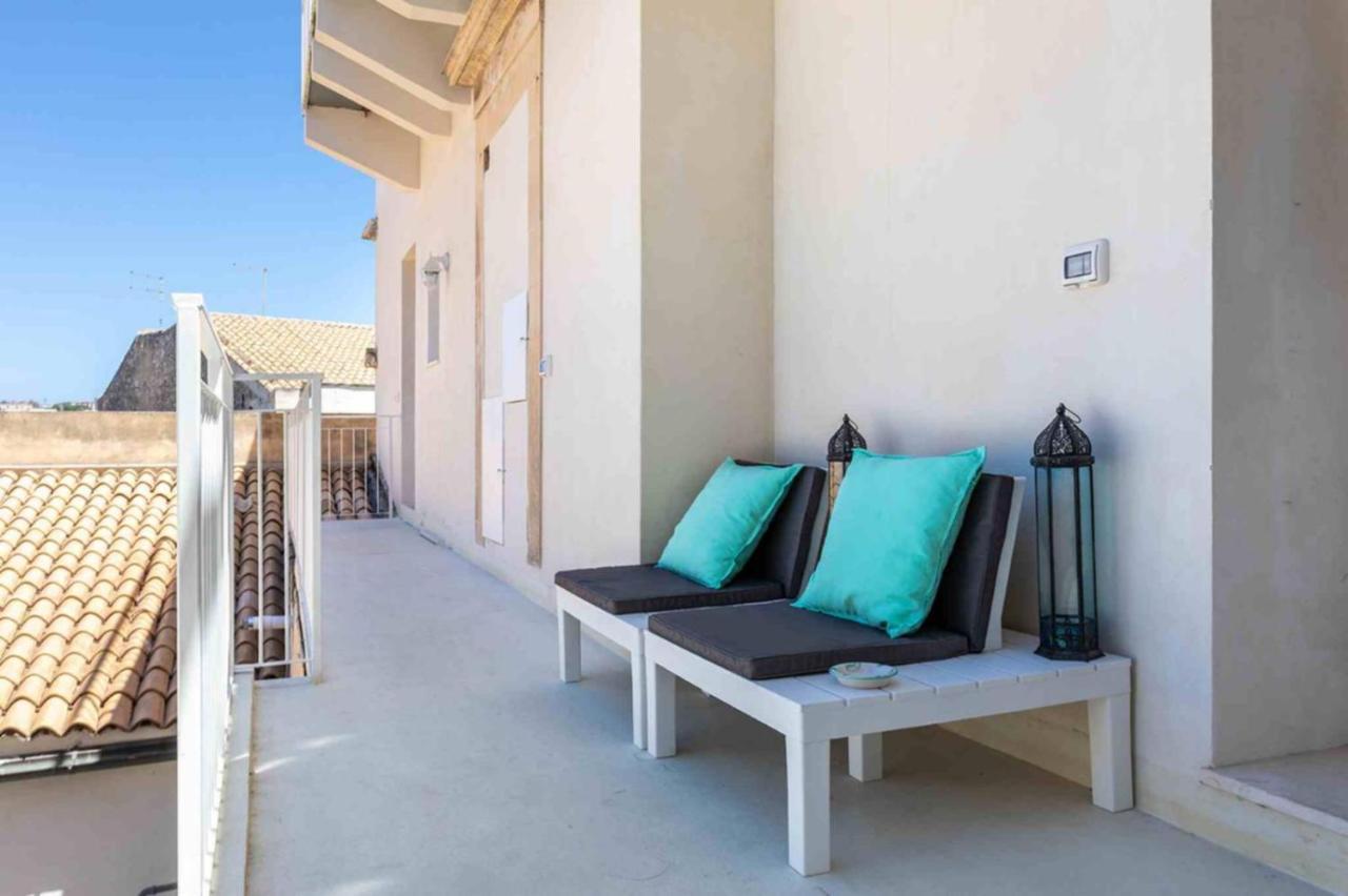 Ortigia Sunset Apartments - Xenia Sicily Villas Siraküza Dış mekan fotoğraf